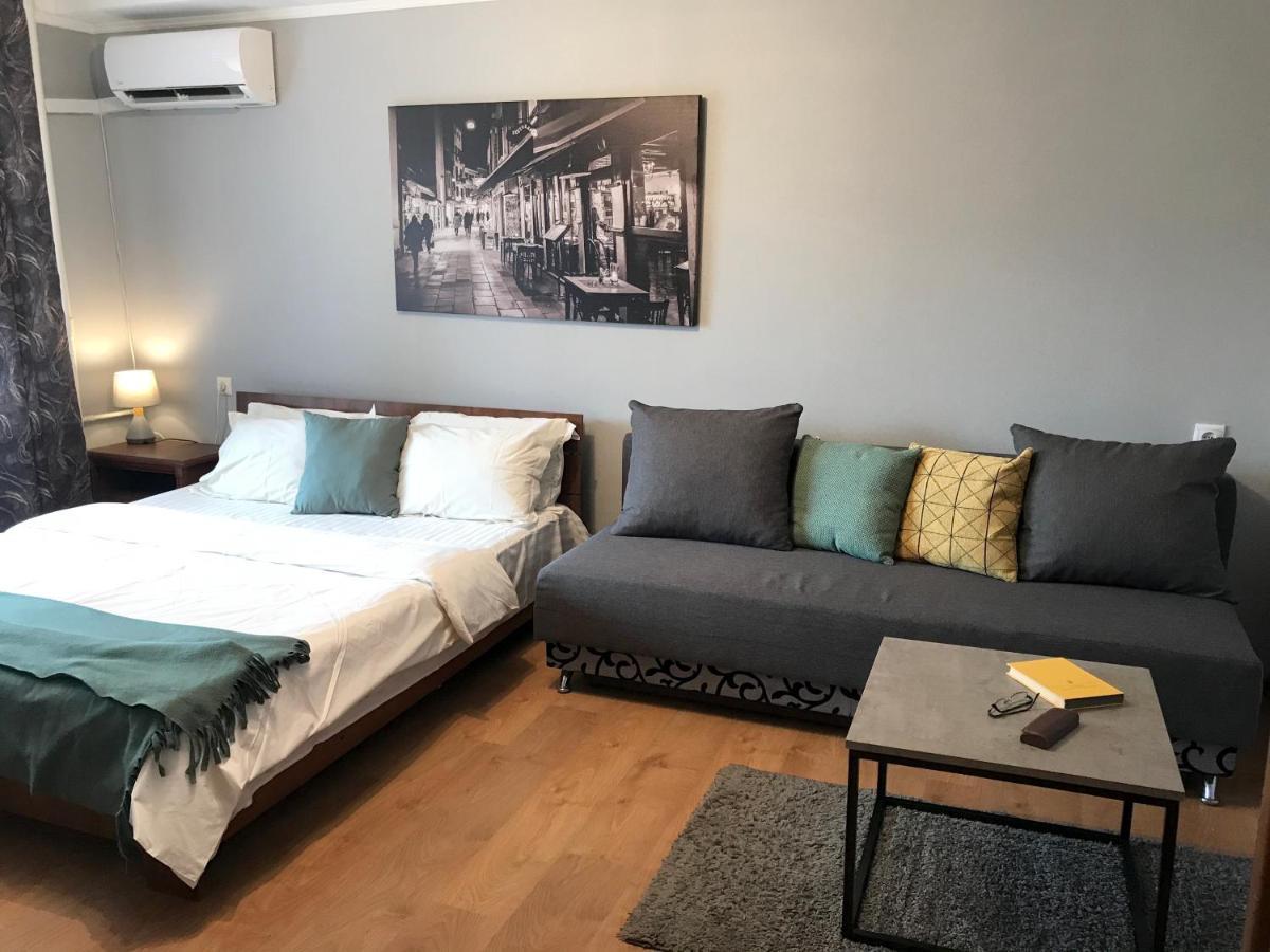 Apartment Olympyska On Velyka Vasylkyvska 45 Kiev Ngoại thất bức ảnh